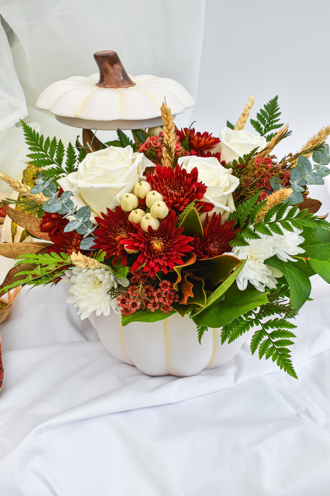 Pumpkin flower arrangement & Thanksgiving centerpiece