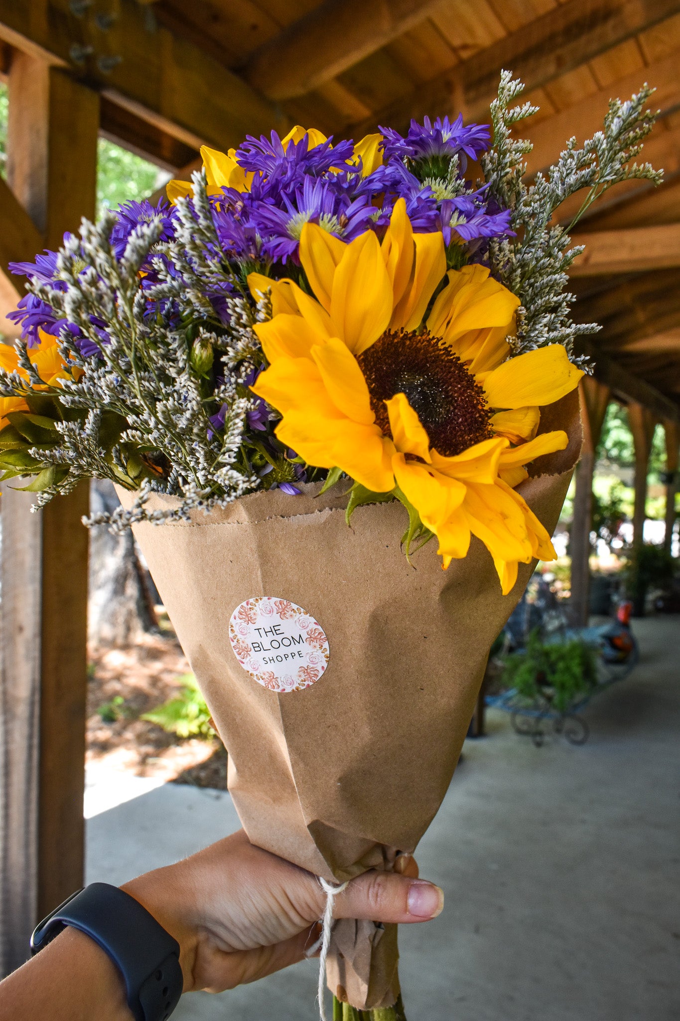 "Sunny side up" farm style bouquet